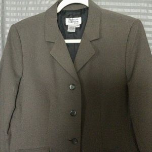 Women’s Slack Suit